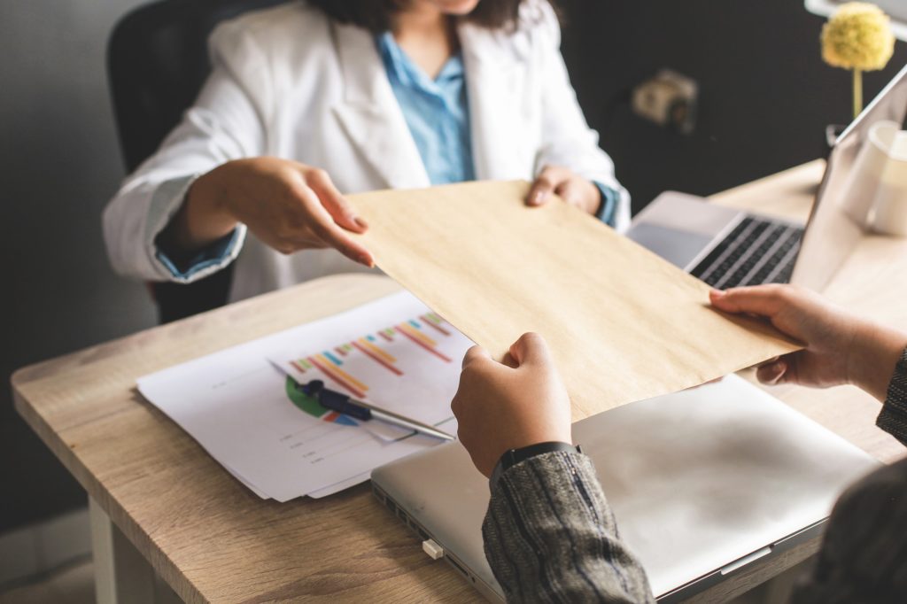 abogados derecho de propiedad en Tavernes Blanques